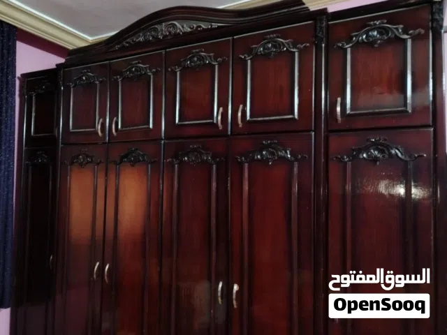 غرفة نوم تفصيل خشب بلوط بالكامل ومقشطه زان