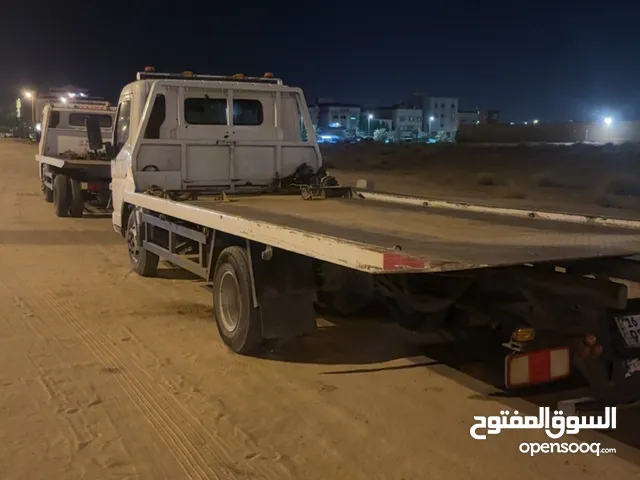 للبيع سطحه