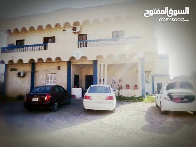 600 m2 More than 6 bedrooms Townhouse for Sale in Tripoli Salah Al-Din
