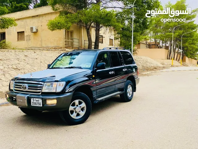 Used Toyota Land Cruiser in Gharyan