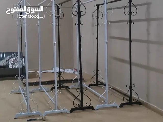 علاق ملابس بشكل جميل وجذاب