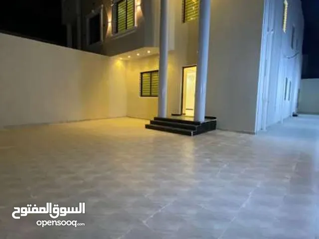 500 m2 More than 6 bedrooms Villa for Sale in Taif Al-Huwaya
