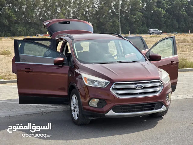 Ford Escape 2018 v4 very good condition