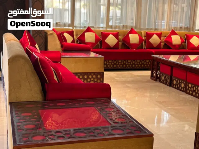جلسة مغربيه تتسع الى 12 شخص