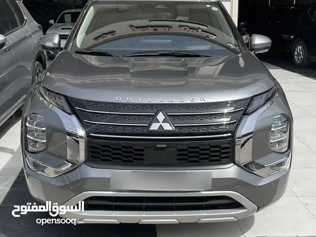 ميتسوبيشي اوتلاندر 2023 فولل مراصفات