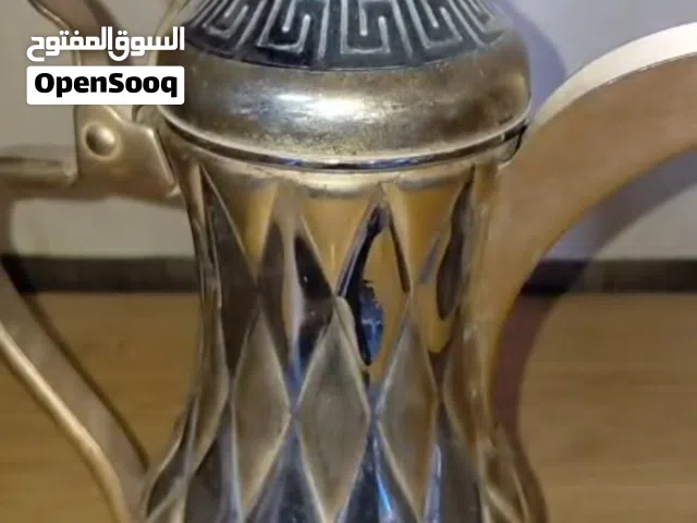 شروة نحاسيات انتيك لهواة الإقتناء