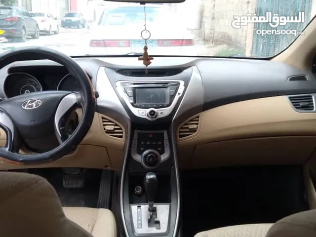 Hyundai Elantra 2013 in Sana'a