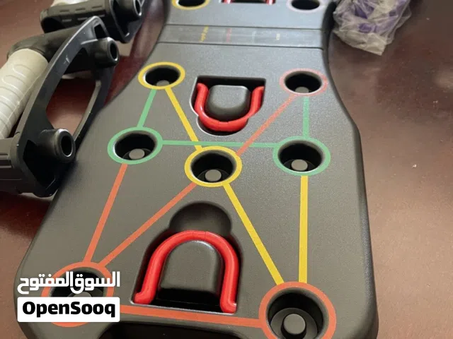 تخفيض 50% لوحة تمارين الاحترافية المتكاملة (9 في 1 أو 12 في 1)، وهي أداة رياضية منزلية مصممة لكسب ال