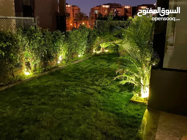 195 m2 4 Bedrooms Apartments for Sale in Cairo Fifth Settlement