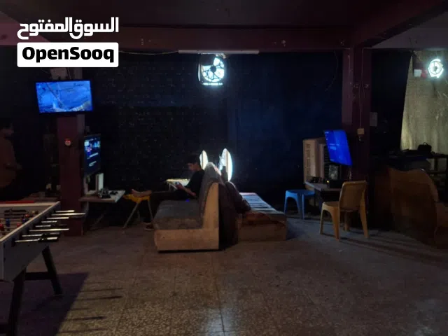 *قاعة حاسبات وبليّات للبيع – او مراوس بسيارة او تكتك