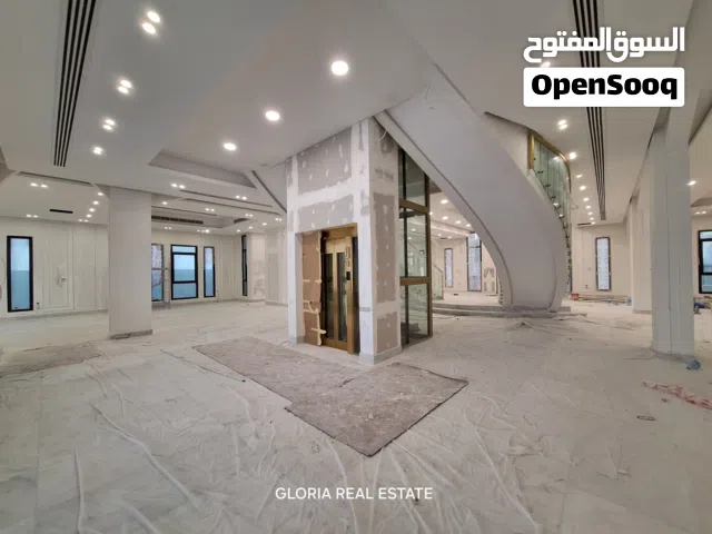 1439 m2 More than 6 bedrooms Villa for Sale in Doha The Pearl-Qatar