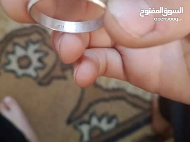 ساعة انتيكة سوسرية نوعهة رايموند ويل و يقرء الوصف