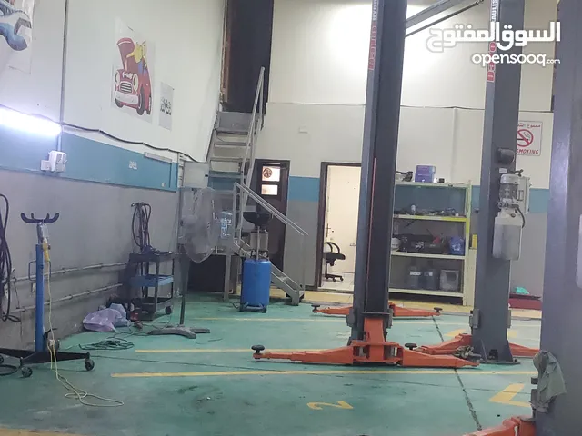 للبيع كراج سيارات فى الشارقة الصناعية 12موقع ممتاز