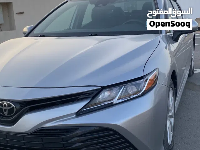 2019 تويوتا كامري LE