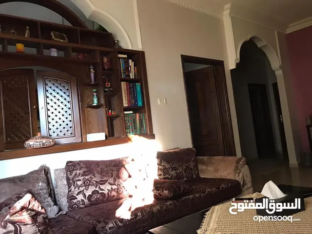 210 m2 3 Bedrooms Apartments for Sale in Amman Jubaiha
