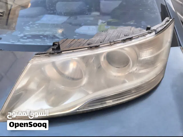 قطع غيار سوناتا 2009 زوز فنارات حالتهم معقوله الزوز مع بعض 250 زوز سطبات امريكيات الي عليمين فيه كسر