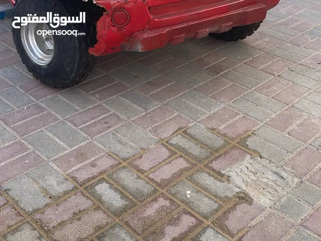 دراجه كلاسيك للبيع بس يباله بلك ب20 و وايرات ب30 و البودي يباله بس صبغ و في حادث بسيط
