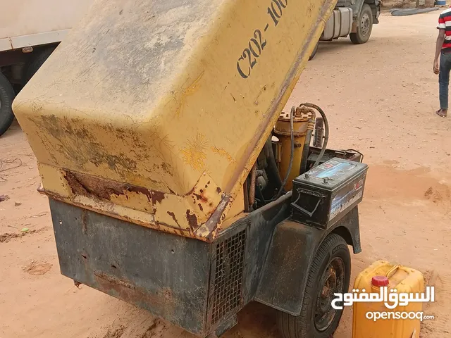 2000 Other Construction Equipments in Tripoli