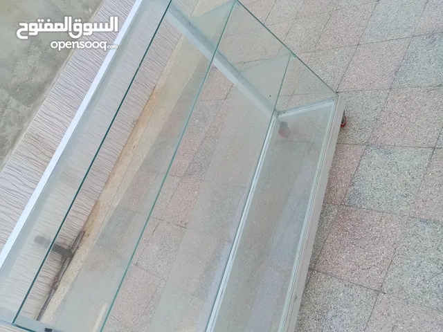 مستلزمات متاجر للعرض، بترينات و علاقة نظارات و علاقة بضاعه