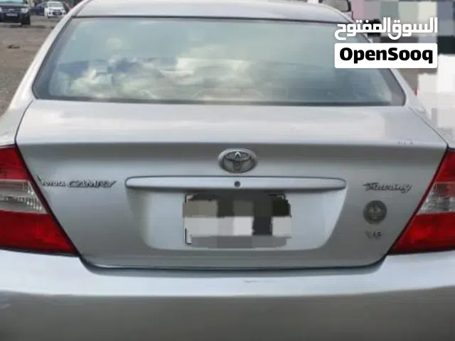 Used Toyota Camry 2004 Grande Sedan GCC Specs with Bluetooth and Electric Features