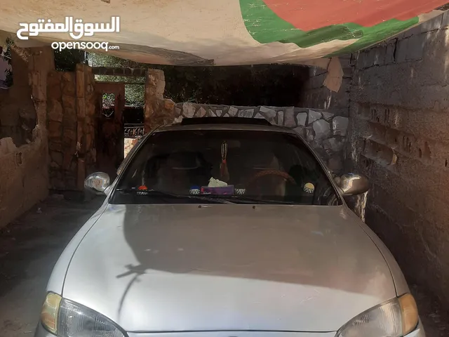 Used Hyundai Avante in Amman