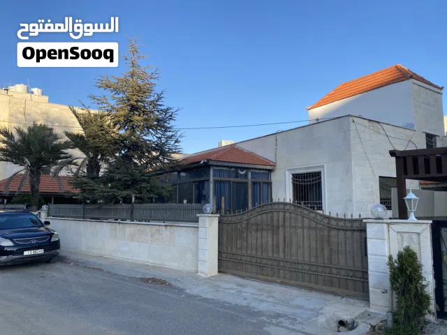 فيلا في منطقة بدر الجديدة قرب دابوق