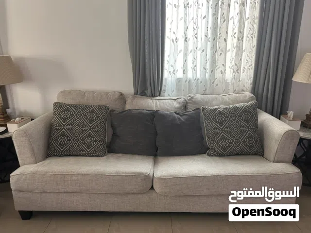 طقم كنب من آشلي  ASHLEY Sofa Set