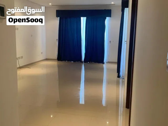 Unfurnished 2-Bedroom Apartment for Rent in Al Mouj