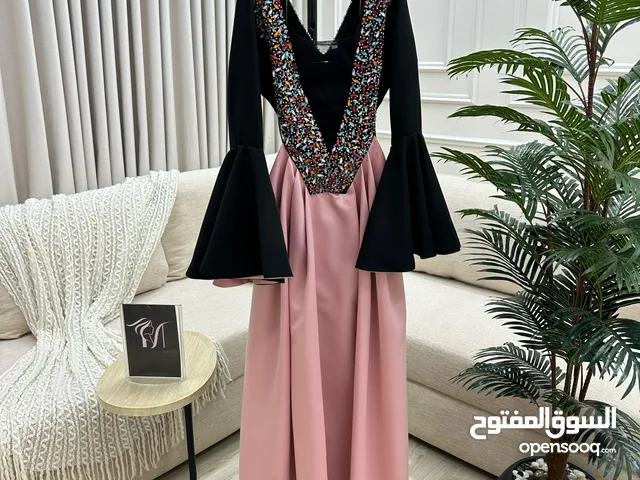فساتين سهرة