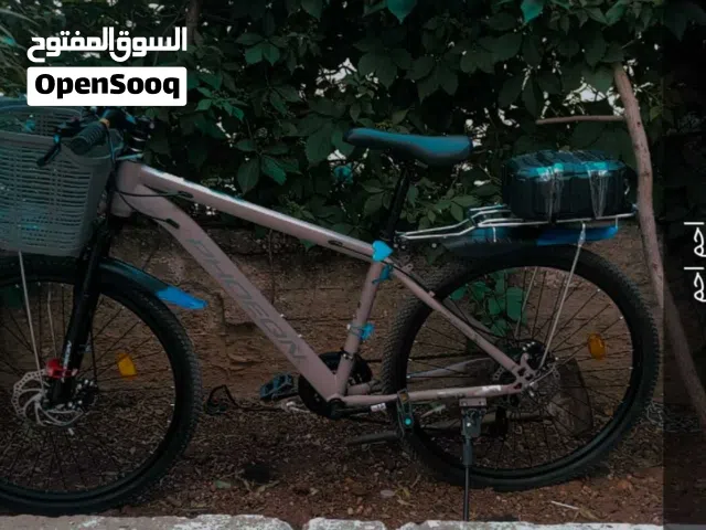 بسكليت جنط26 معاه سلة امامي.  سلة خلفية   معاه حمالة تلفون سماعة سبيكر