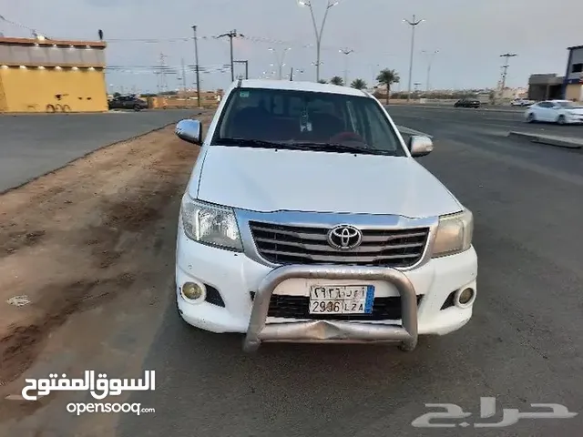 Used Toyota Hilux in Al Bahah