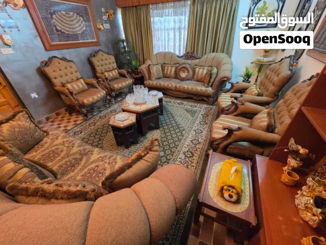 طقم قنفات فاخر – 10 مقاعد  ماركة استقبال