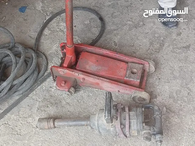 عدة محطة غسيل سيارات متكامله للبيع