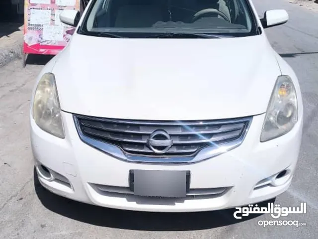 Used Nissan Altima in Rif Dimashq