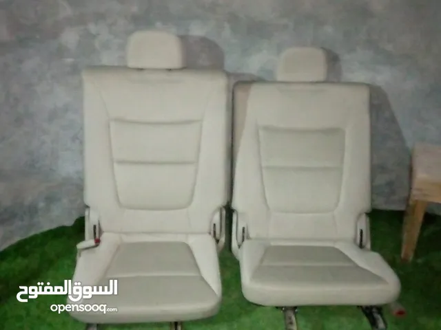 كراسي خلفيات كيا سيرينتو