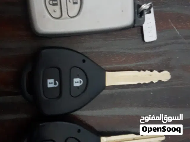 مفتاح كرولا 2011 مفتاح فورشنر مفتاح برادو