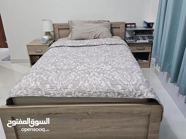 غرفة نوم استعمال شهرين البيع بداعي السفر