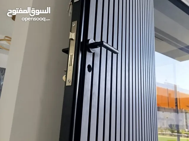 تفصيل ابواب سحرية و ديكورات بديل الخشب احدث التصاميم