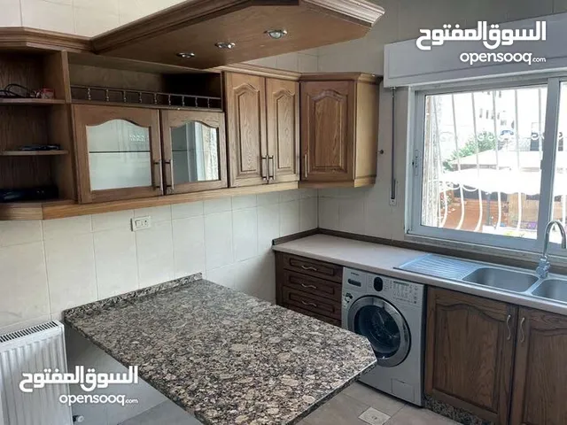 160 m2 3 Bedrooms Apartments for Rent in Amman Khalda