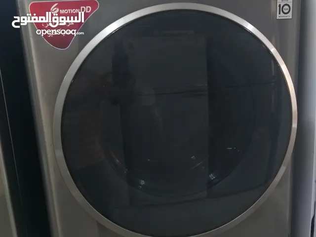 غساله أل جي 8 كيلو 1400 دوره لون استيل انفيرتر بحاله ممتازه جدا