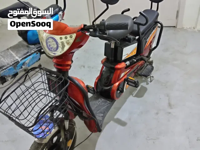 سكوتر جميل للبيع