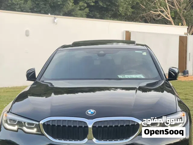 2022 بي ام دبليو الفئة 3 330i xDrive