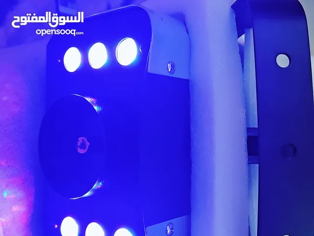 جهاز ليزر وبخار الحفلات شبة جديد استخدام بسيط نظيف على الشرط مع ادواتة وكرتونة 2 ريموت 2 توصيلات