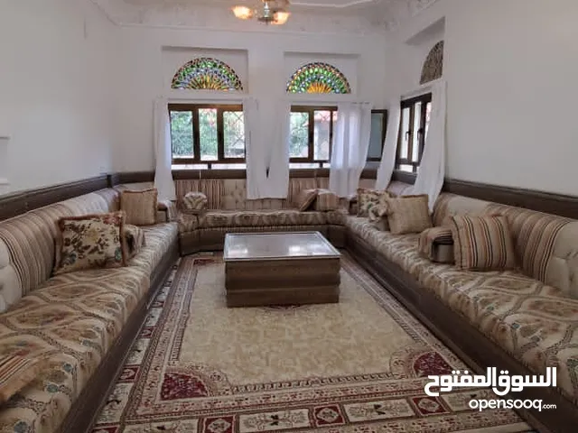 40 m2 4 Bedrooms Villa for Rent in Sana'a Haddah