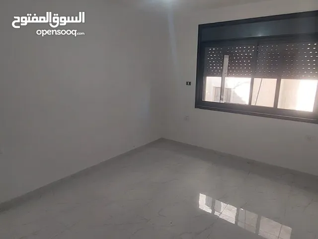شقة جديدة مشطبة للبيع في بيتونيا بالقرب من شركة البرق