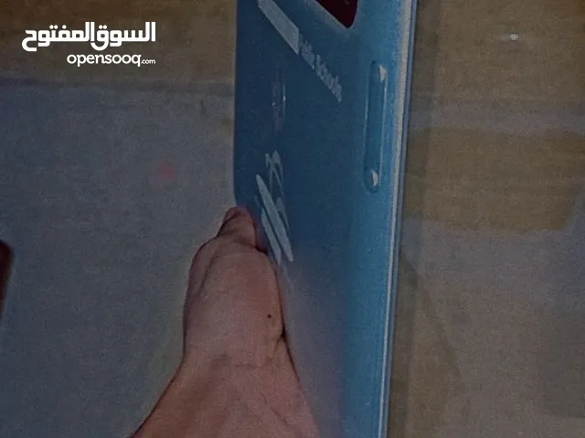لابتوب محمول نضيف