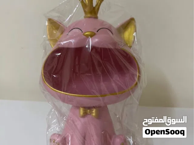 مستعمل وجديد بكرتونة وبدون كرتونة فازات ومزهريات وديكورات