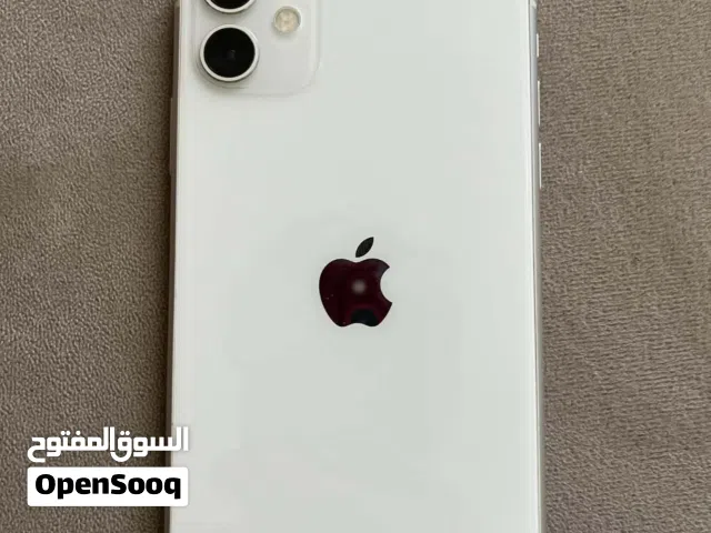 iPhone 11 للبيع بحالة الوكالة