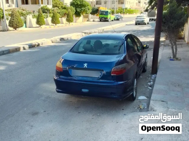 2010 بيجو 206 Standard
