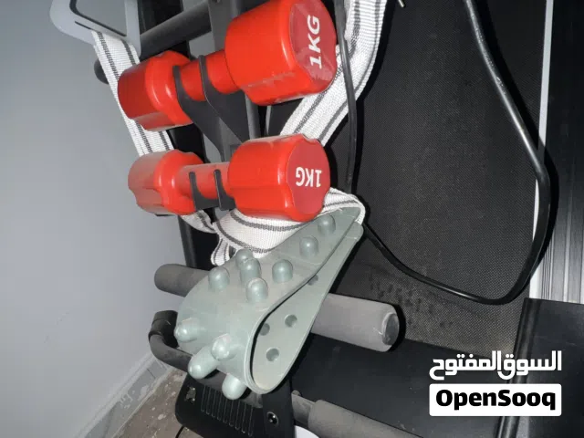 مكينة سير شبه جديدة مستعمله اقل من شهر بكامل معداتها